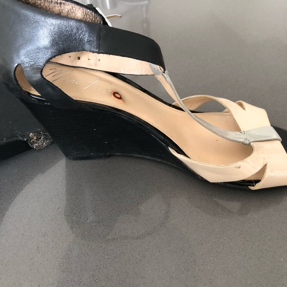 Marc Fisher Heels size 9 1/2 - Picture 2 of 3